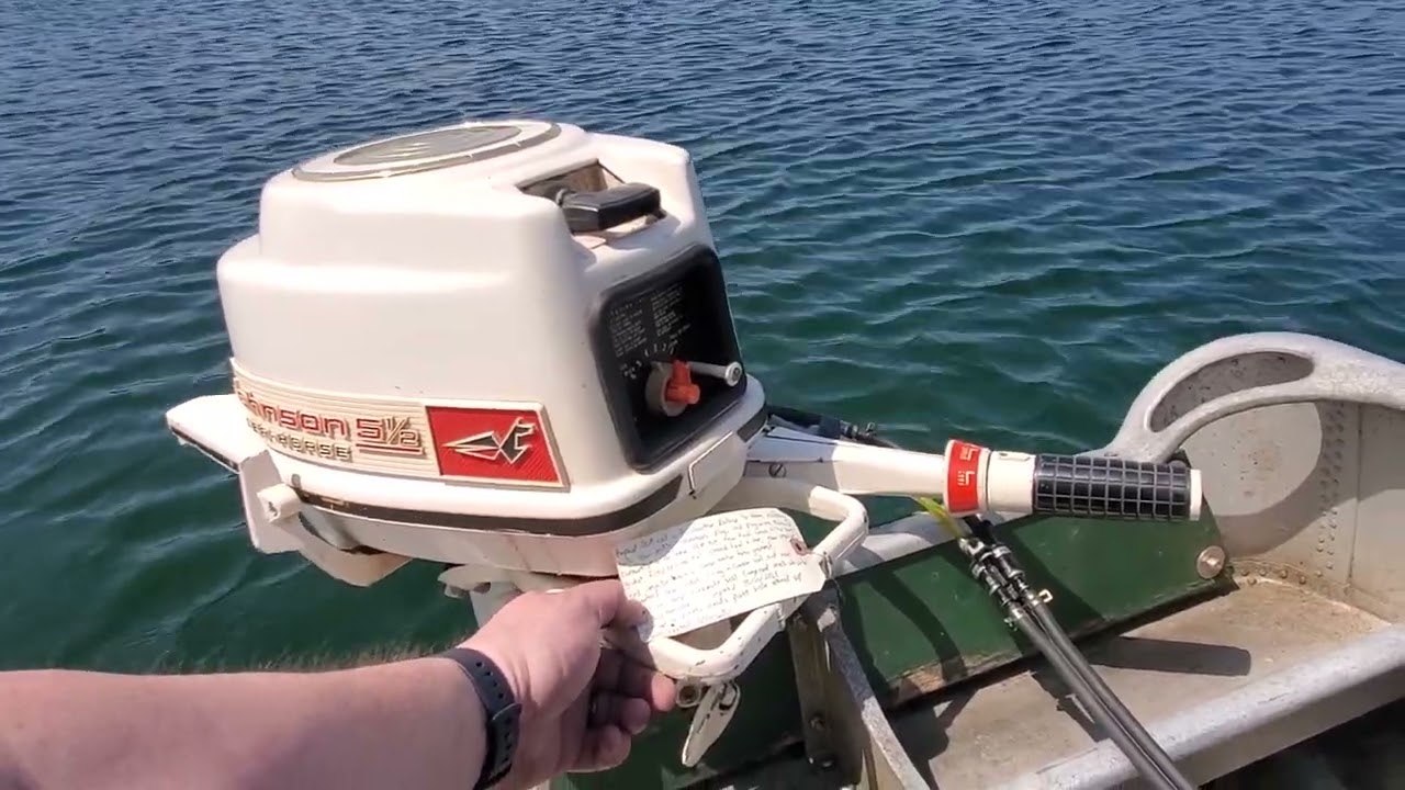 1960 Johnson CD-17 5.5hp Outboard Motor Lake Test
