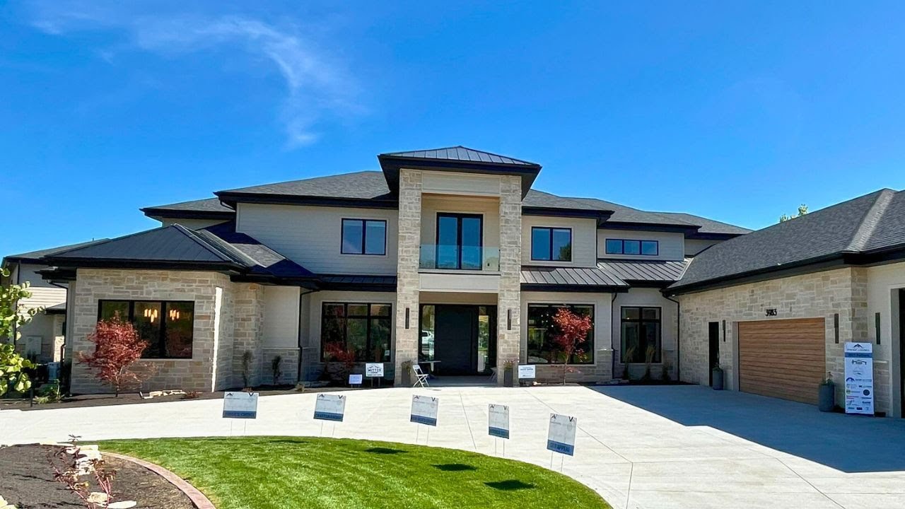 TOUR SPECTACULAR HUGE LUXURY HOME | Top of Utah Parade of Homes 2025