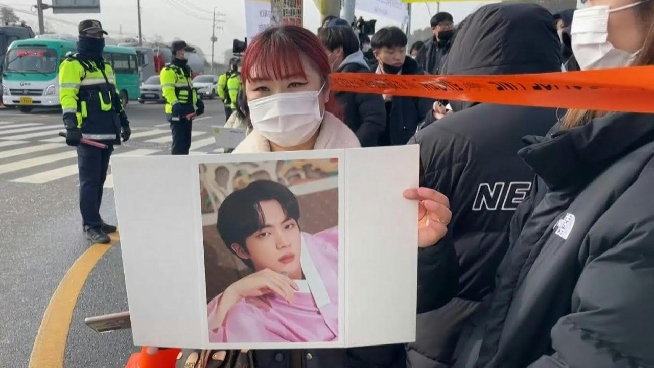 Jin de BTS comienza servicio militar y pone fin a una era | AFP