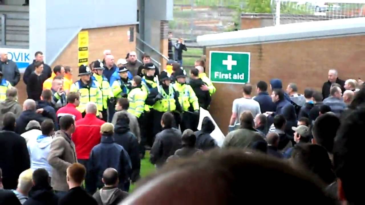 Burton v Grimsby 08/05/10 Trouble Flares Up