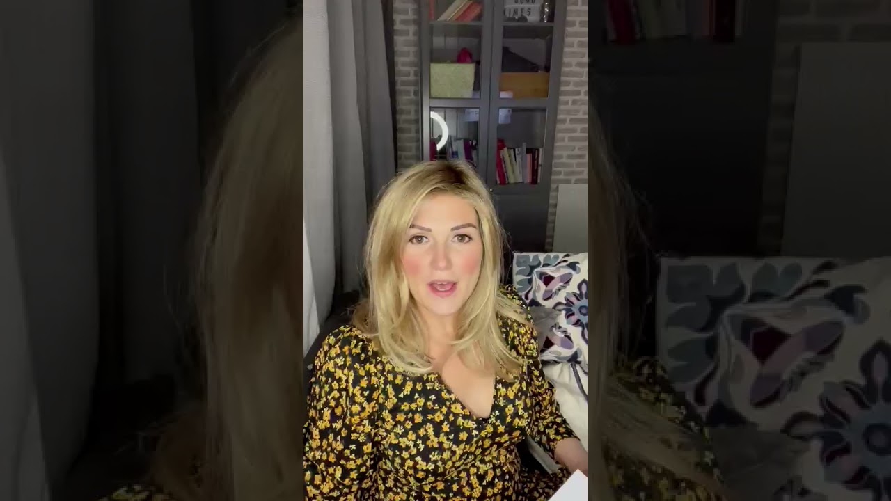 Affair wig Review by Ellen Wille in colour Sandyblonde Rooted