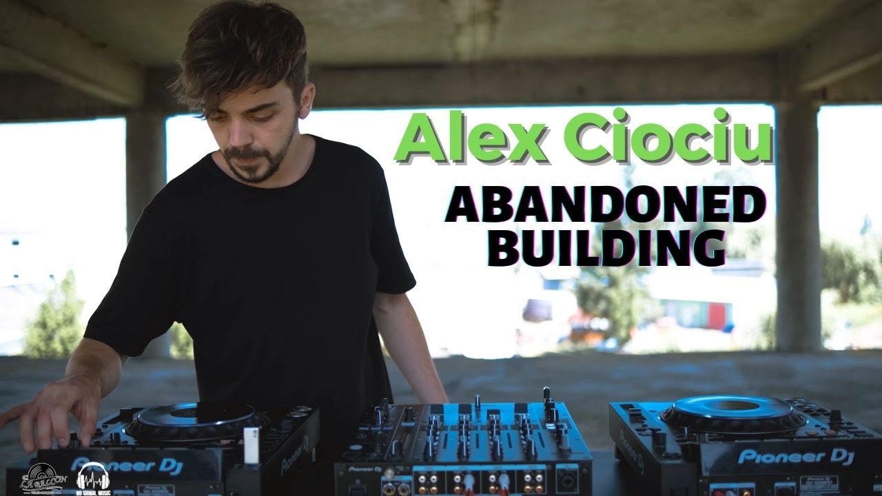Alex Ciociu @Abandoned Building for La Balcon and No Signal Music
