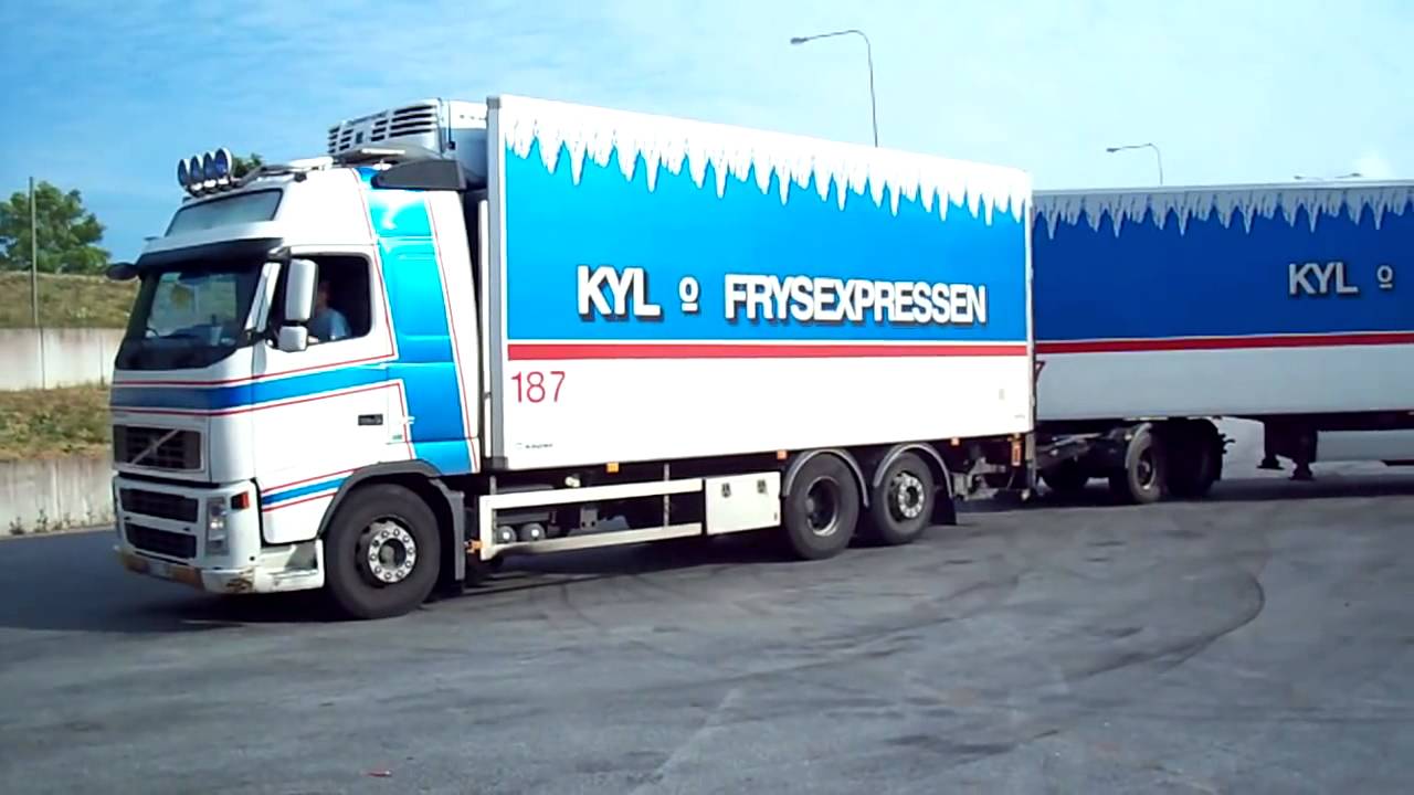 aparcar camion muy grande