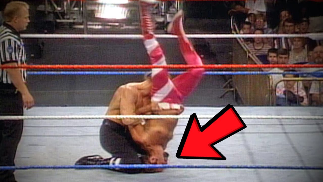 12 WWE Wrestlers Legit Injured By Deadly Finishing Moves!