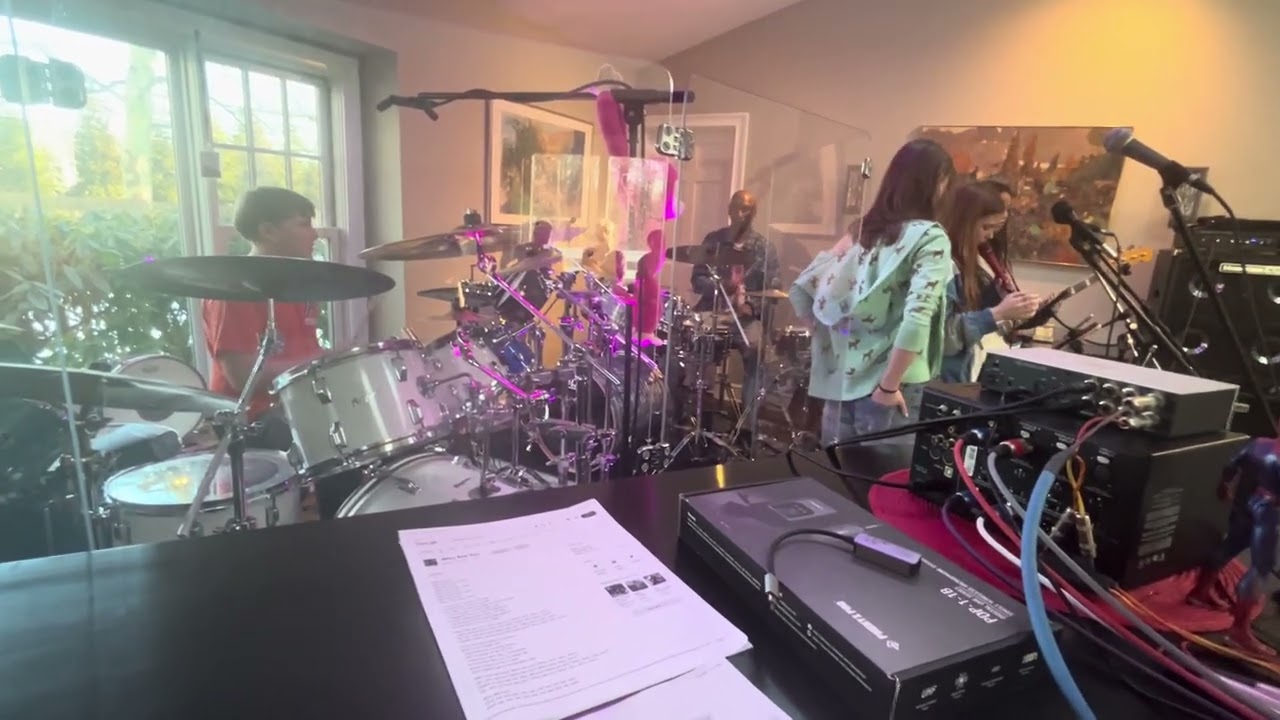 Playing Get Lucky with Omar hakim #daftpunk #youngdrummer #drumlife #drummer #drums 