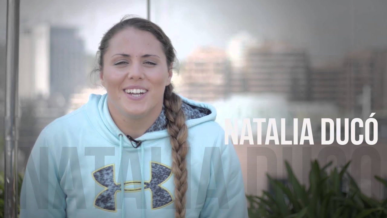 Nuevos Rostros Femeninos Under Armour: Natalia Duco y Fernanda Mackenna.