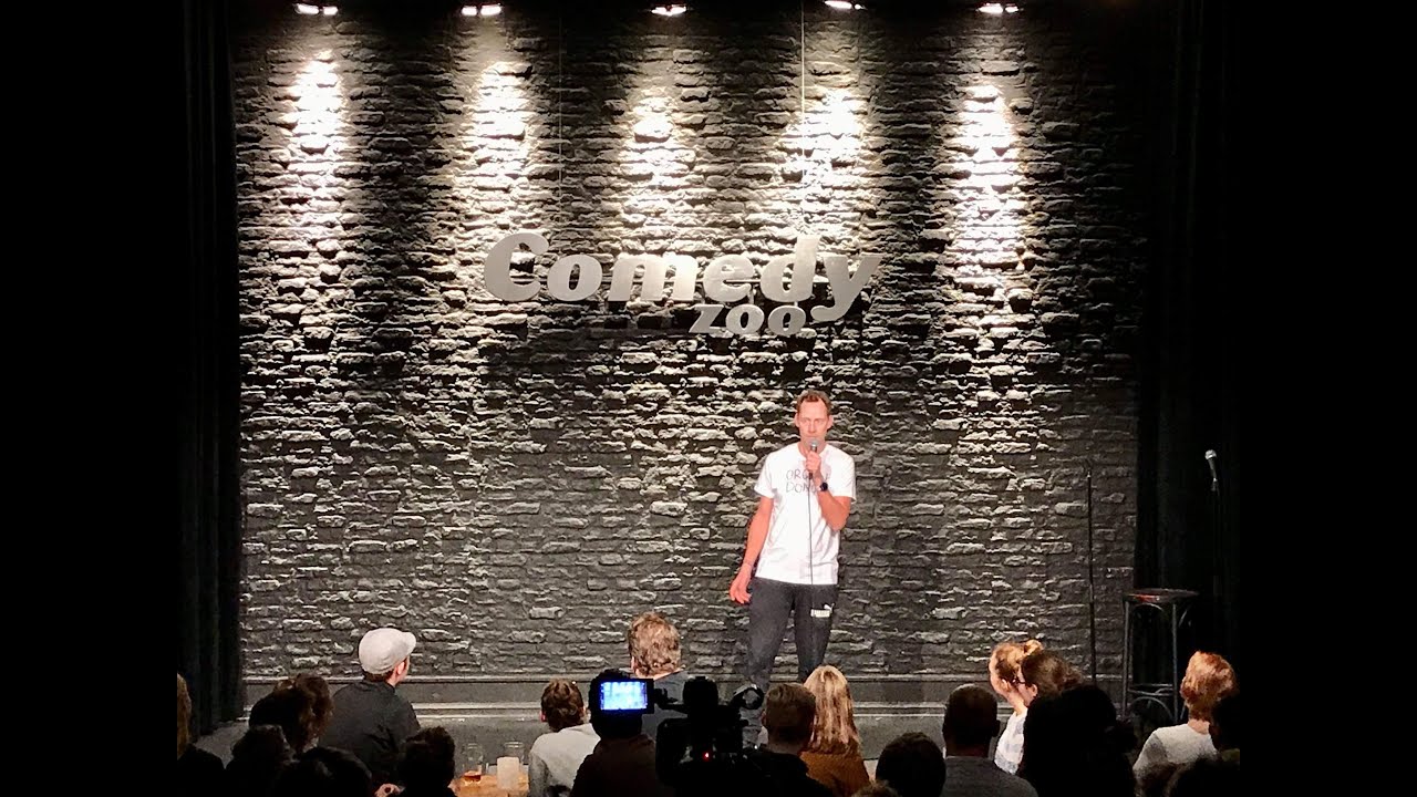 Jakob Vibild debut på Open Mic - ComedyZoos Standupskole 2019