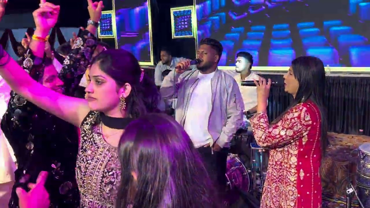 कुडूस चंद्रपाडा गावात पहिल्यांदा शो केला फुल्ल पैश्याचा पाऊस पडला कडक झाला शो नक्की बघा 💸💸