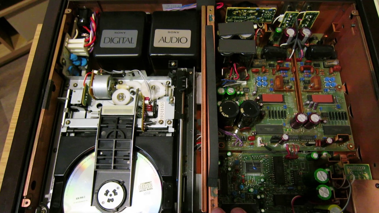 Sony CDP-557ESD inside