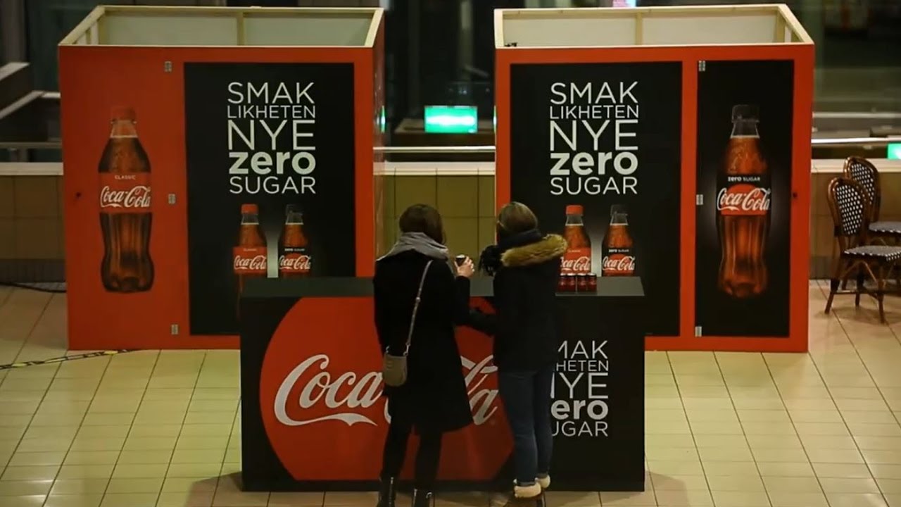 [Food & Beverage] Coca-Cola Zero Sugar OOH prank at Oslo S | JCDecaux Norway
