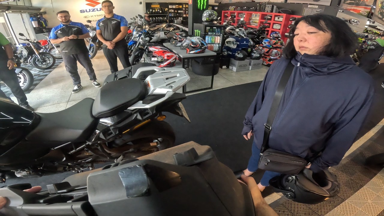 SUZUKI GSXS1000GX ERA SÓ UM TESTE RIDE MAS NO FINAL TEVE ESSA SURPRESA!