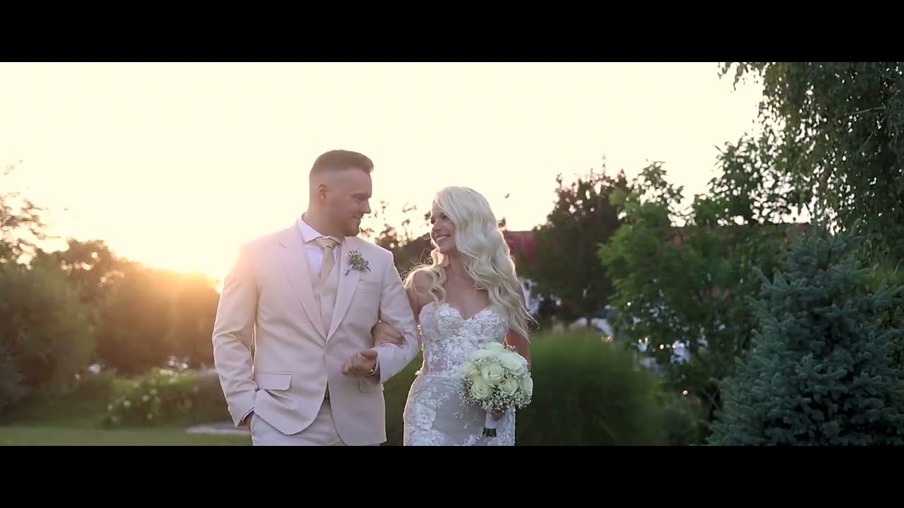 Esküvő videós Kakucs, Deák Udvarház- The secret place - Claudia + Barnabás Wedding Highlights