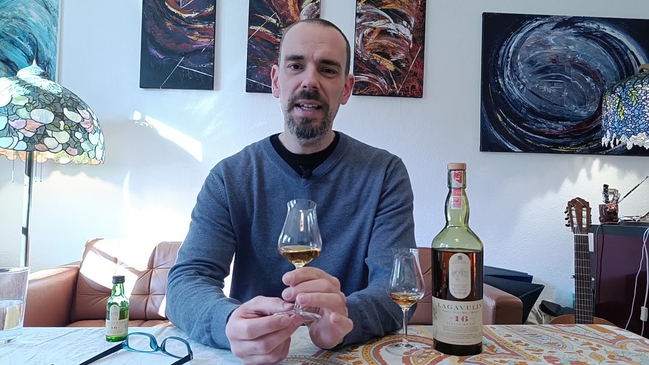 Ich verkoste den allerersten Lagavulin 16 Jahre, der je abgefüllt wurde
