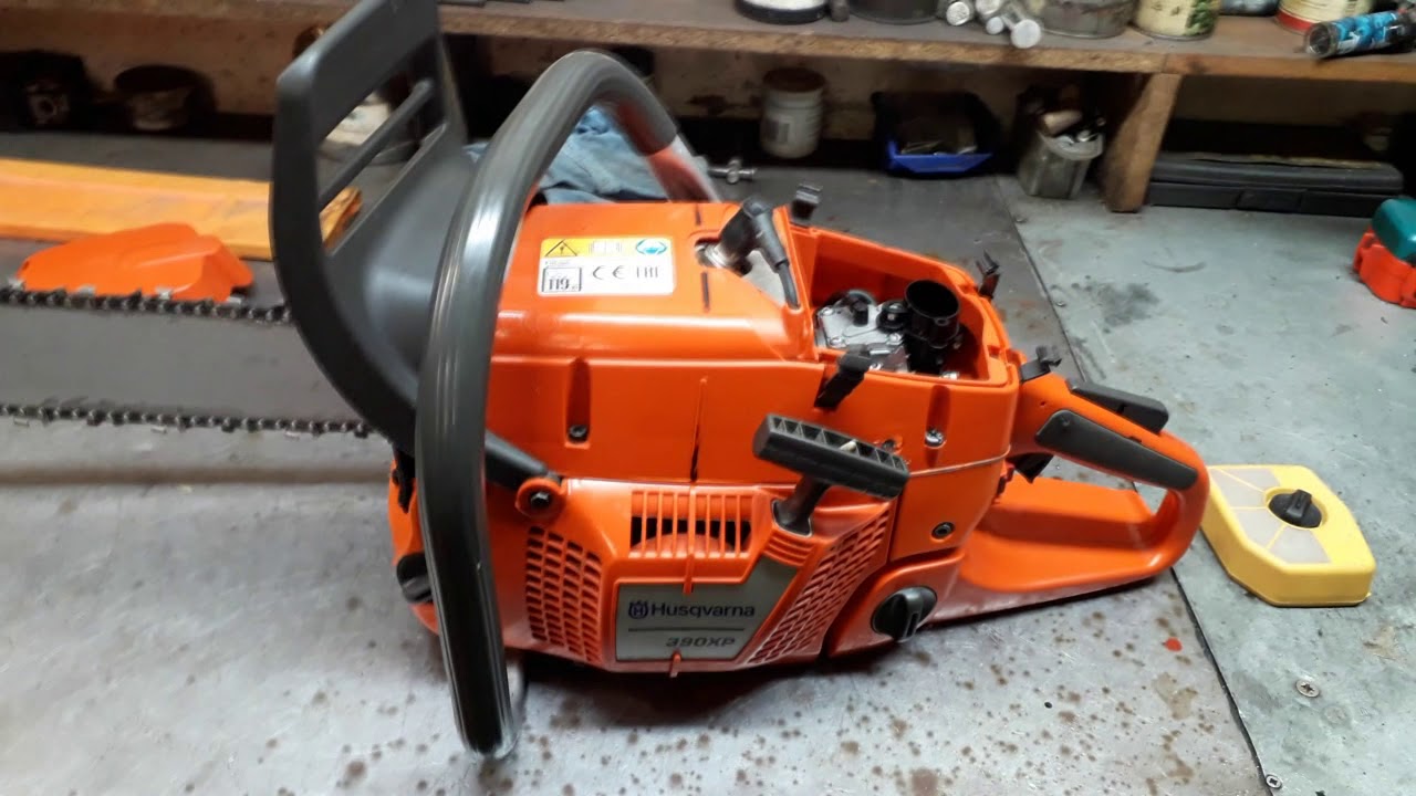 Husqvarna 390 XP  A megkésett anekdota