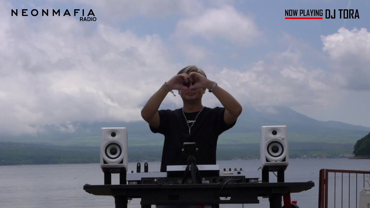 DJ TORA SHOW Secret SET produced by NEONMAFIA RADIO