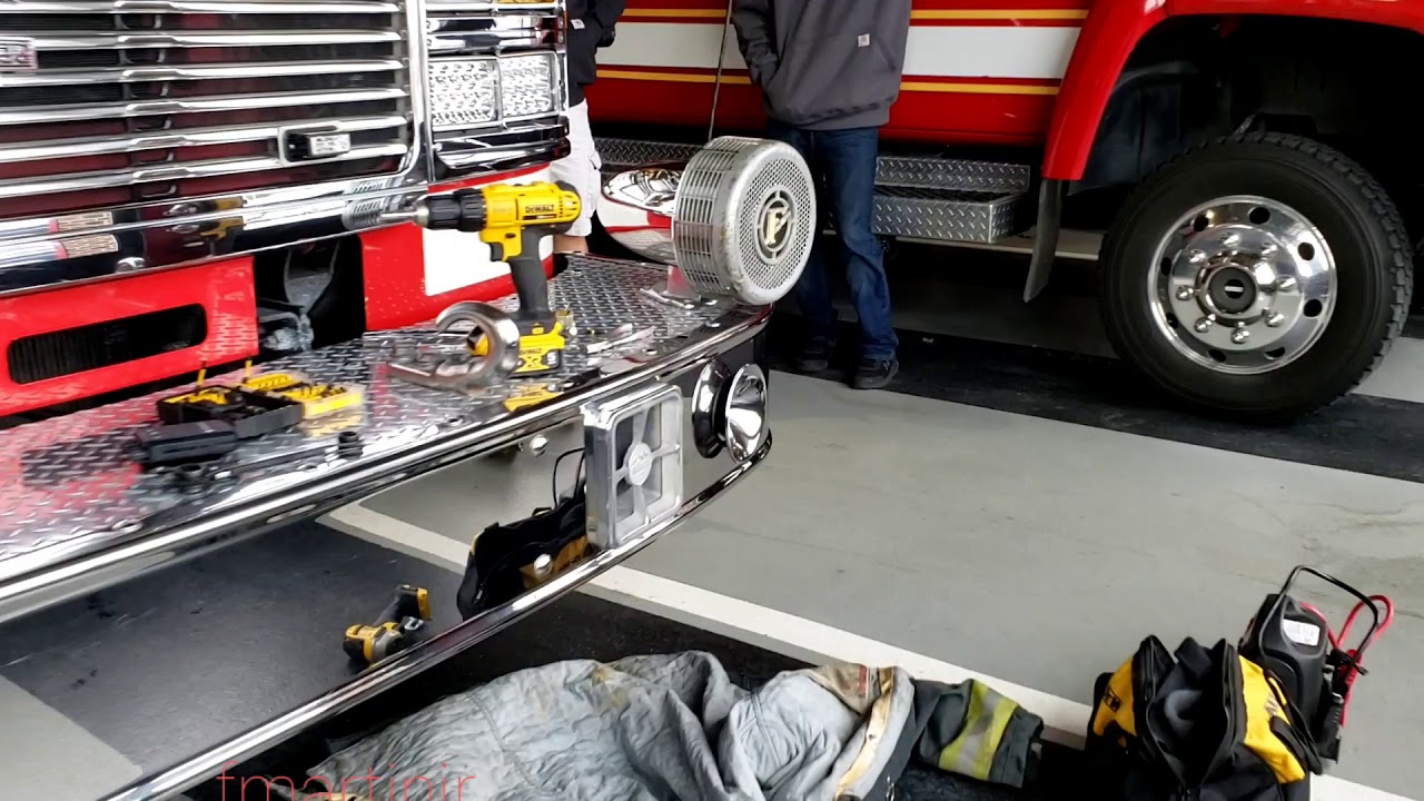 A Delaware County,Pennsylvania ladder truck utilizing an fmartinjr siren