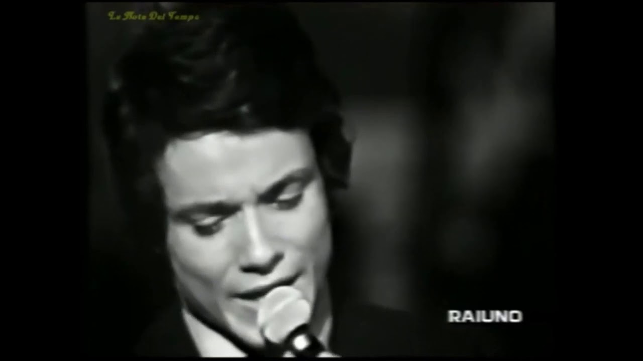 Massimo Ranieri  -  Vent'anni (Live 1970)