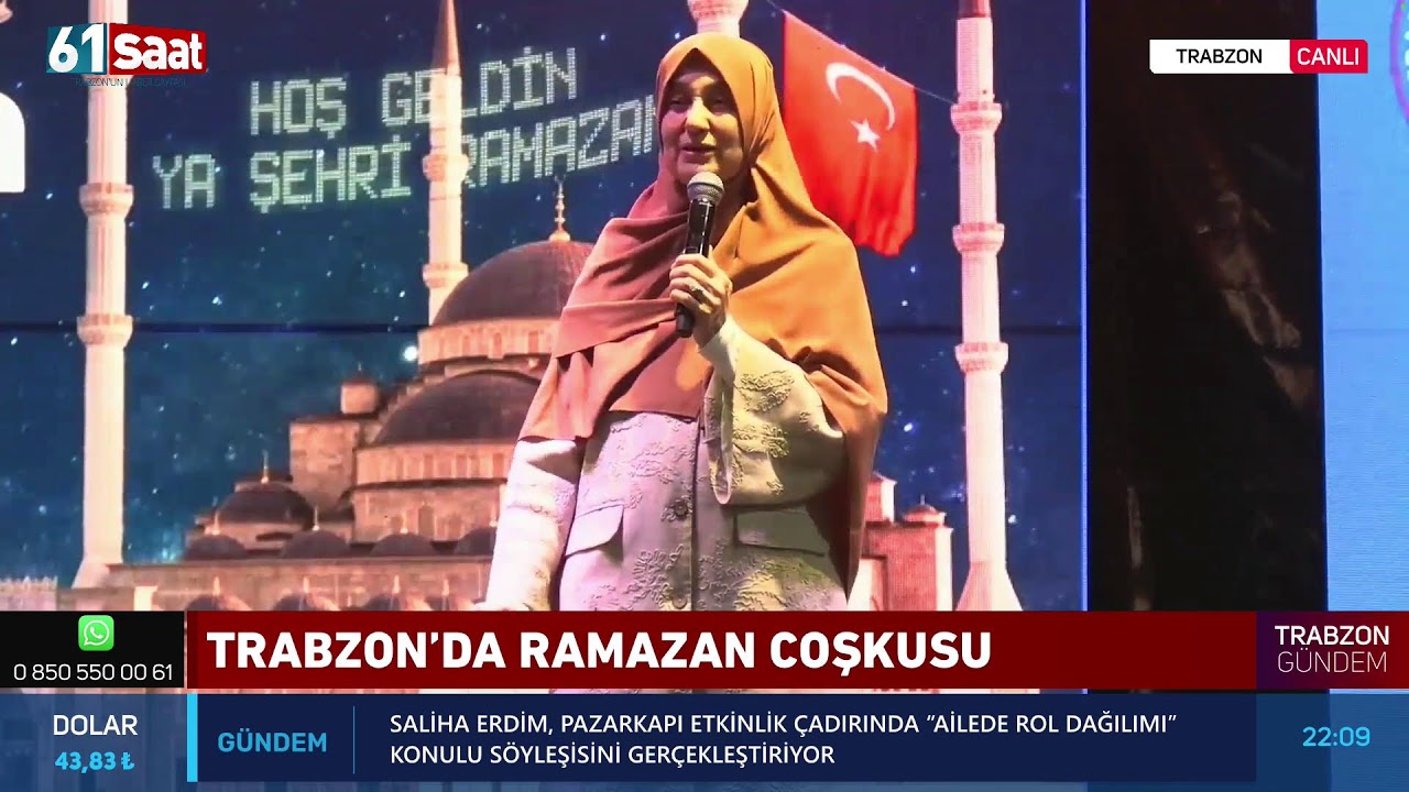 Saliha Erdim, Pazarkapı etkinlik çadırında “Ailede Rol Dağılımı” konulu söyleşisini gerçekleştiriyor