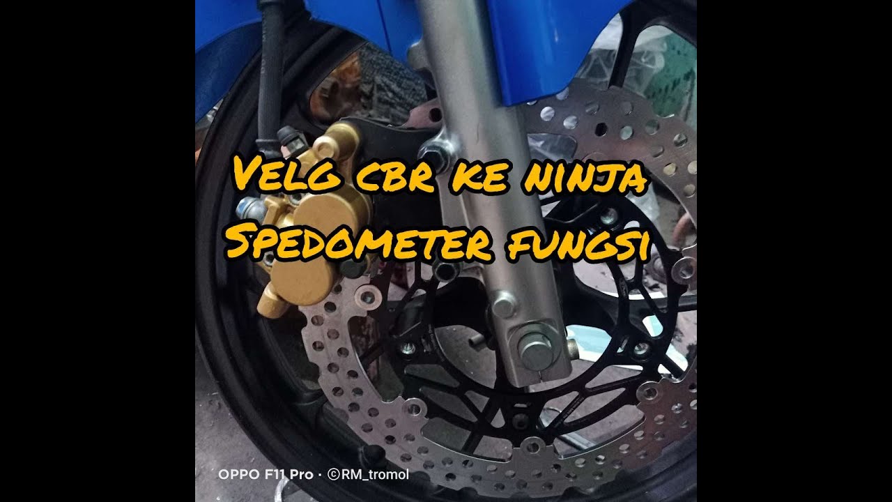 Диски CBR установлены на Ninja R. Спидометр всё ещё работает.