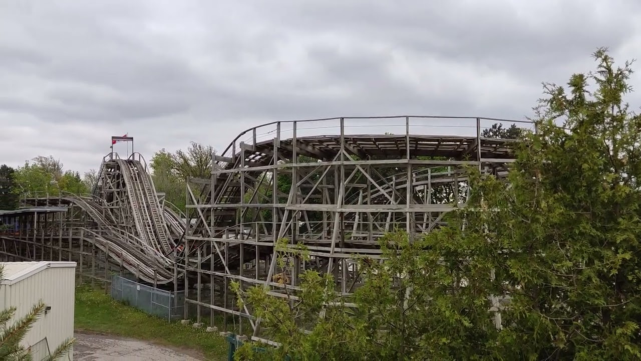 Toronto - Canada's Wonderland - Ghoster Coaster