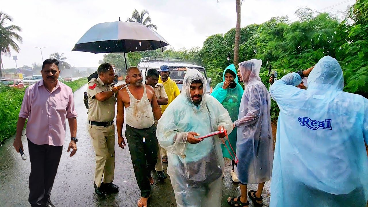 Chaos Among Tourists At Guirim Highway | Eka Mekank Maarle!!