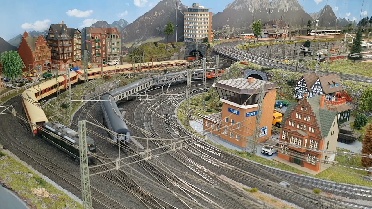 Märklin C-Gleis Anlage