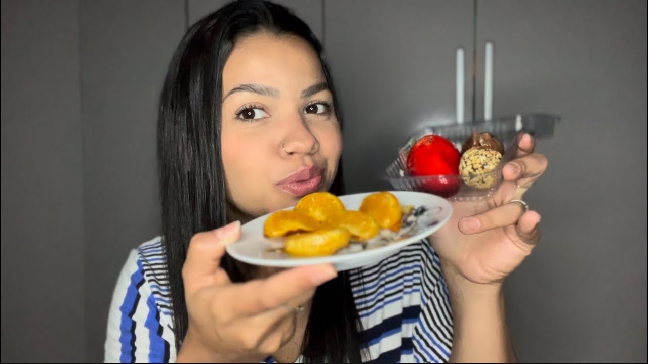 ASMR Mukbang de Doces | Morango do Amor + Brigadeiros + Mexerica 🍓🍫🍊