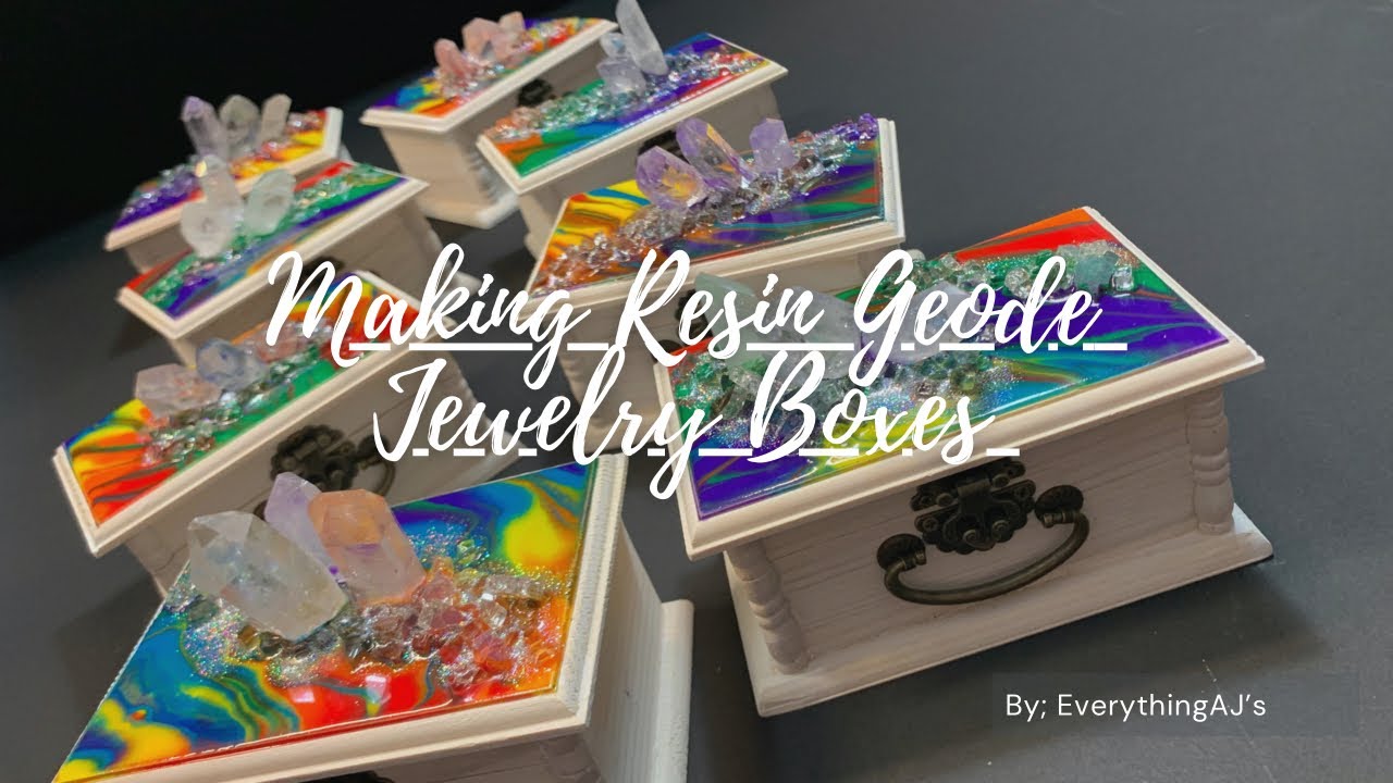 Making Resin Crafted Geode Topped Jewelry Boxes //by AJ of EverythingAJ’s