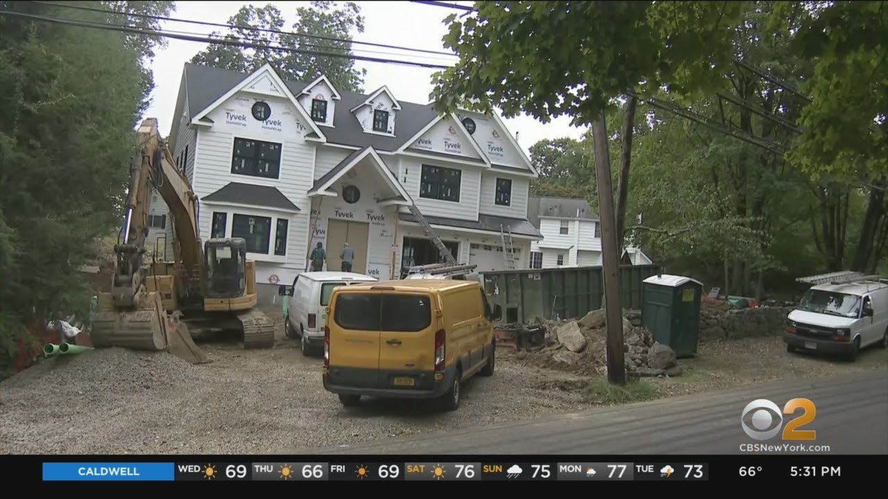 Westchester Neighbors Upset About Large House Being Built On Small Lot