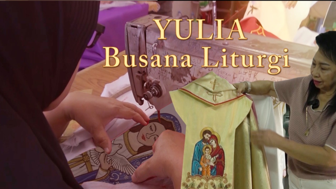 DI SANGGAR MAHASUCI - Lagu Keroncong Rohani Katolik  | Yulia, Busana Liturgi