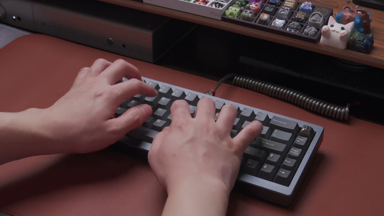 AEBoards Satellite (EC) with stock Naevies EC Typing Sounds