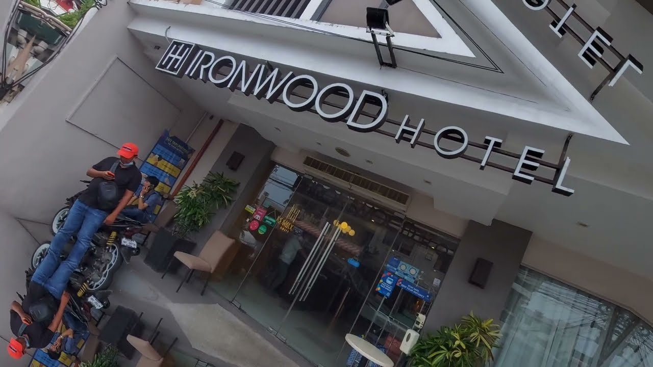 Ironwood Hotel Tacloban City. Pwede sa maselan, downtown hotel with good food