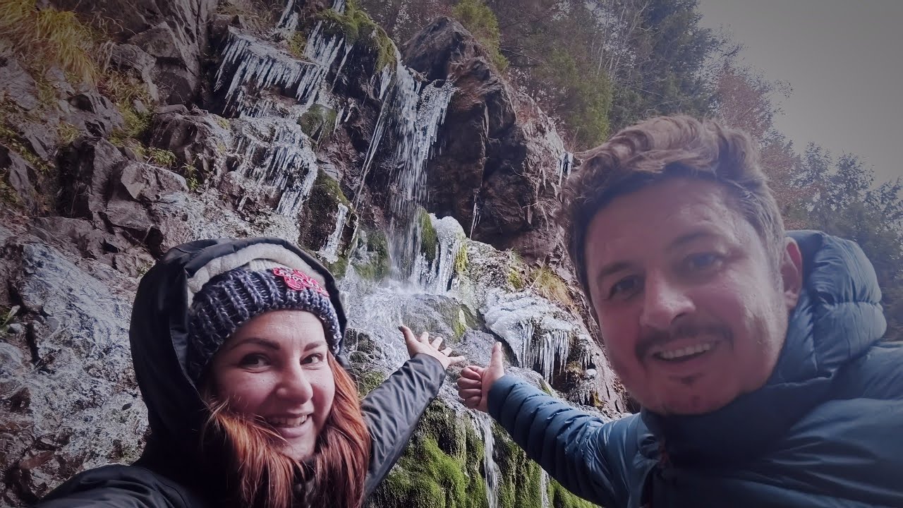 Aici străzile sunt pustii și cabanele goale. Unde sunt turiștii?