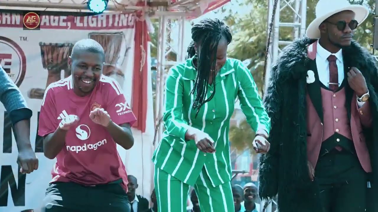 sombr back to friends @Sawagongo High School during 2025 talent expo recap#afrikwearunit on location