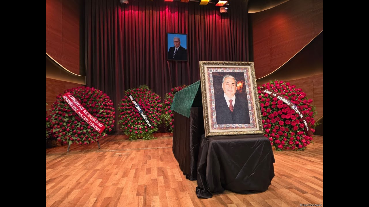 Xalq artisti Arif Babayevin dəfn mərasimi