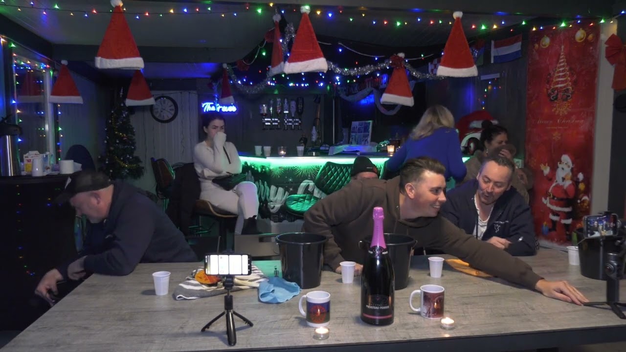surströmming challenge Deel 1 Travelers Experience Bas Smit