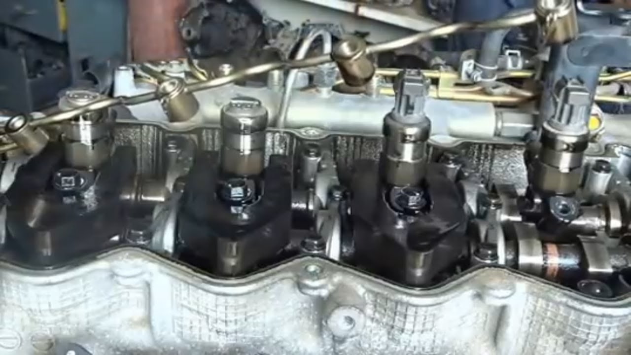 demontage & montage 4 Injecteurs nissan x trail T30  - حاقن نيسان اكس@mecaniquemoktartunsie  تريل