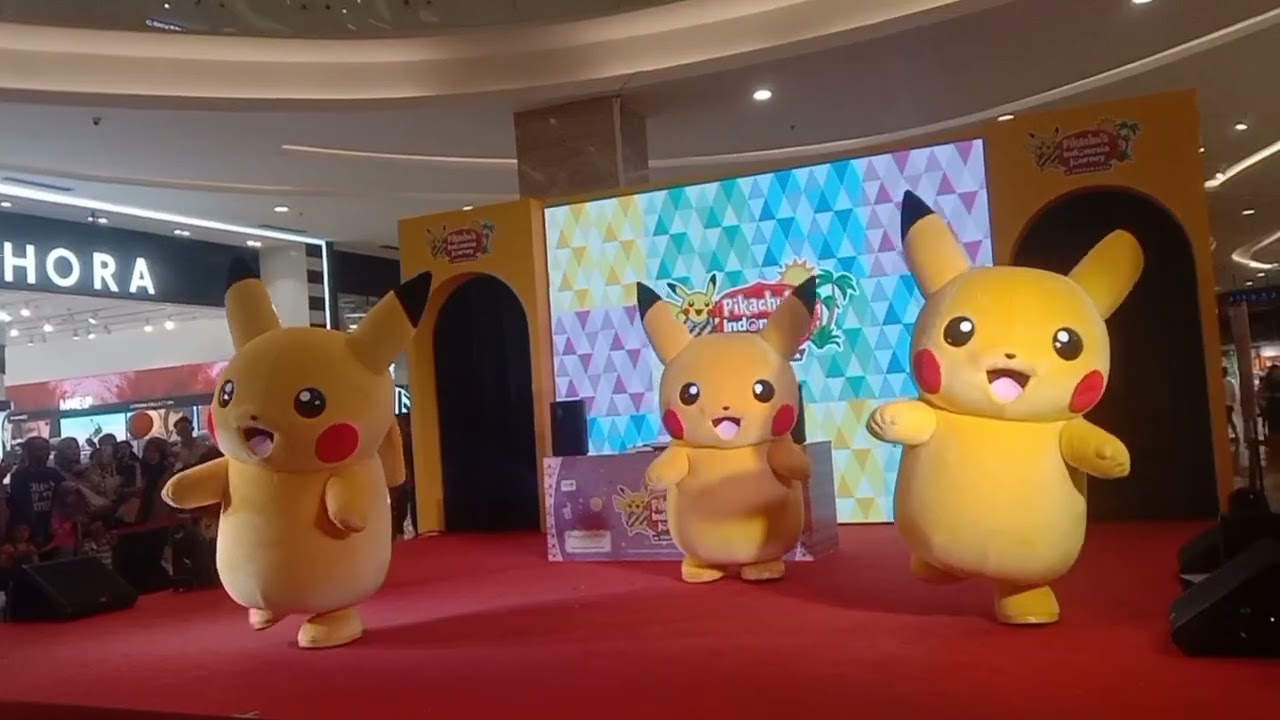 adek,kakak,ayuk nonton pokemon