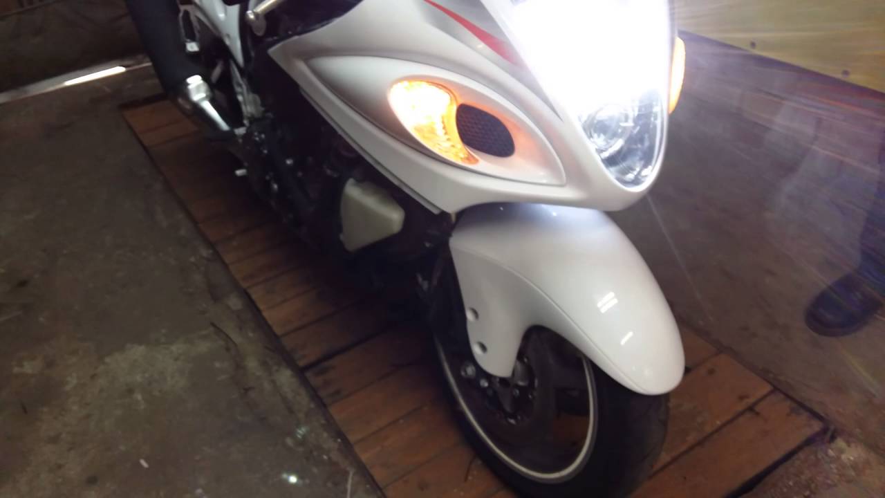 фронтальные стробоскопы motolight на SUZUKI Hayabusa