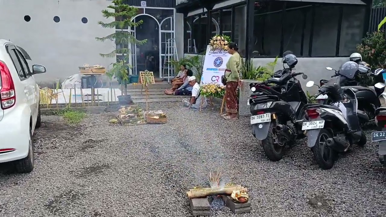 Star pizza Gianyar Jln Workudara 11/X Gianyar Bali