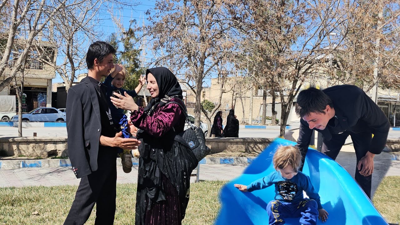 Sajjad's sudden meeting with his caring mother
