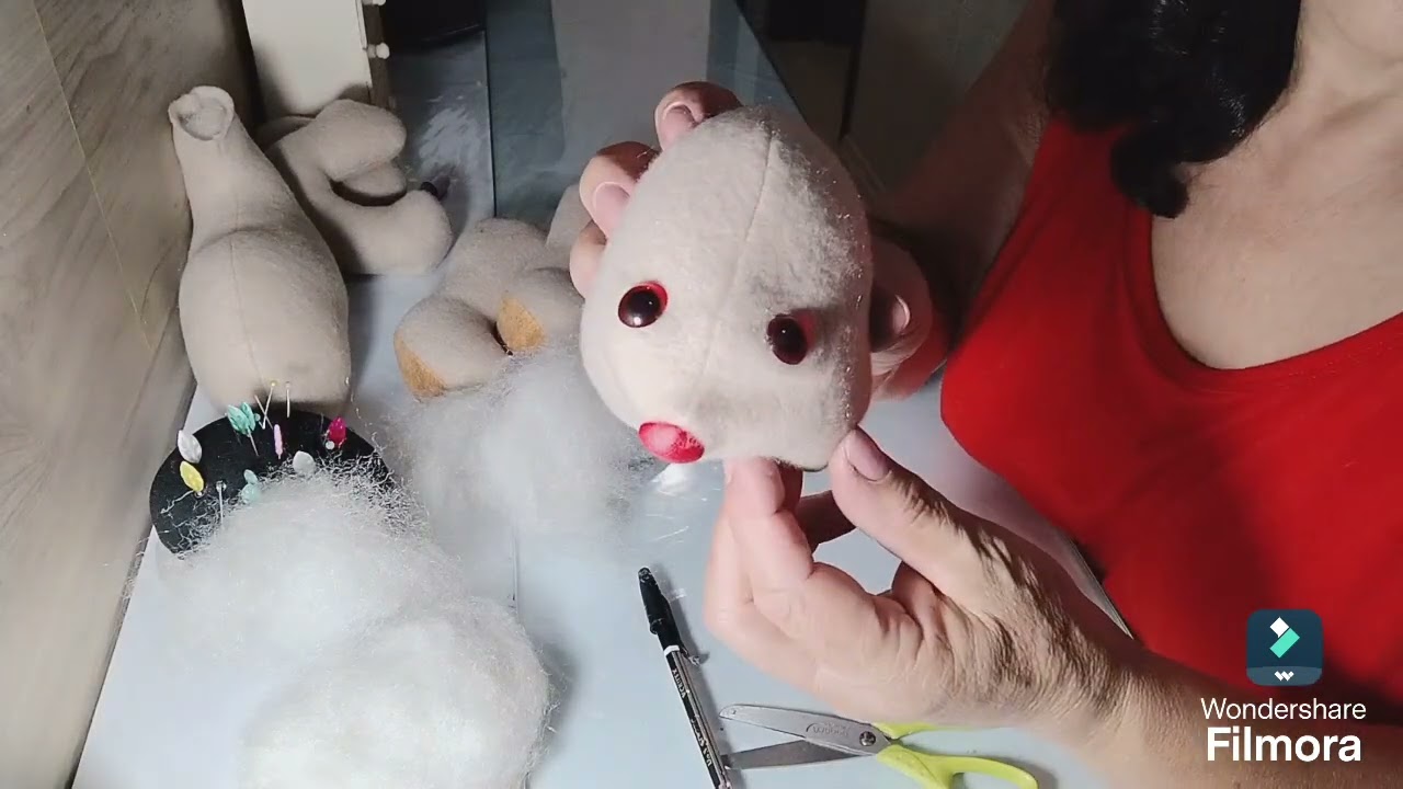 Casal de coelhos apaixonados Alfredo e Frida. Molde grátis 