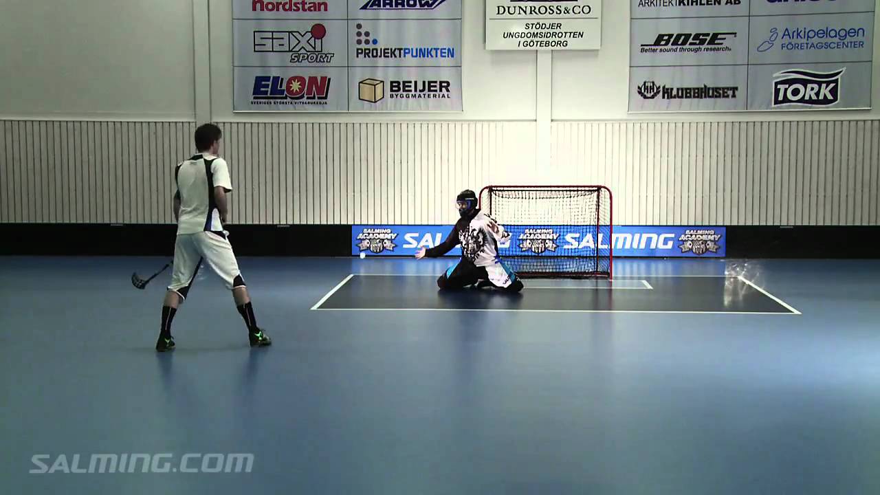 Salming Academy Goalie - Shots from the side - mobililty and positioning - step two