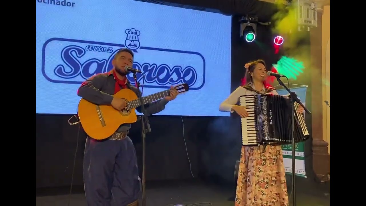 AUGUSTO CAMARGO E BRUNA SCOPEL- Última apresentação juntos!