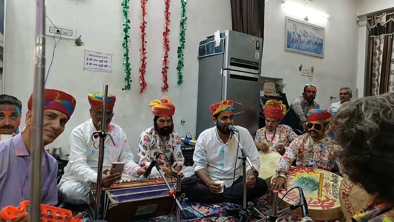 मुकुट सिर मोर का दो नैना नैना सरकार के मधुर भजन-श्री घोटू भा, सौमित्र विवेक हरि नगाड़ा रमेश 