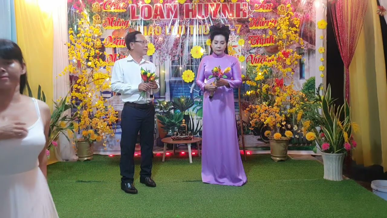 TC: Nói Với Người Tình. 🎼🎶. Van Ut & Huỳnh Trang. 🇻🇳🇻🇳🎸🎸🎸🎸