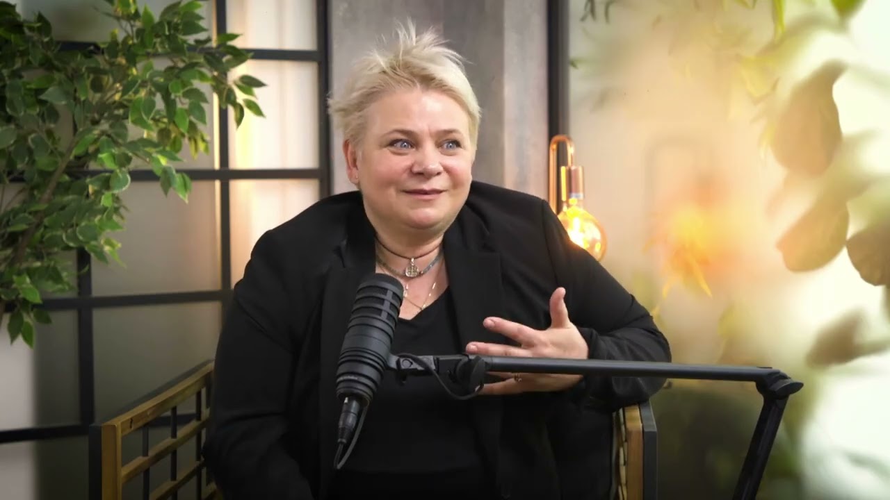 Анка Сигартэу: «На сцене мне аплодировали, а дома я не знала, где буду жить».