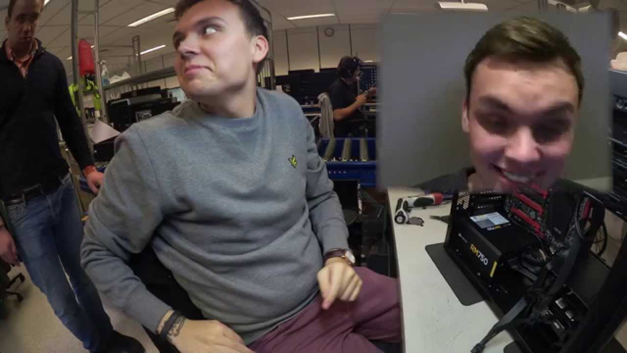 På besøk hos Komplett!
