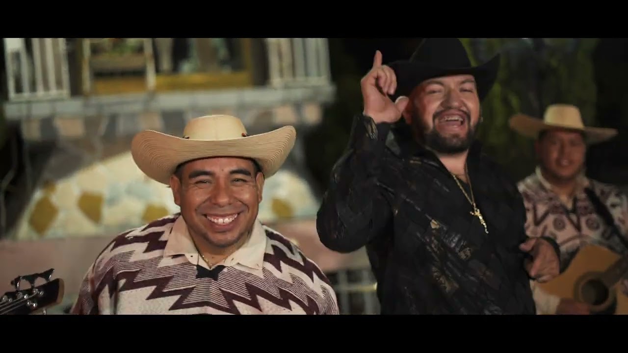 Domingueando en mi tierra - Grupo Satelite Musical Ft Nacho y Tony