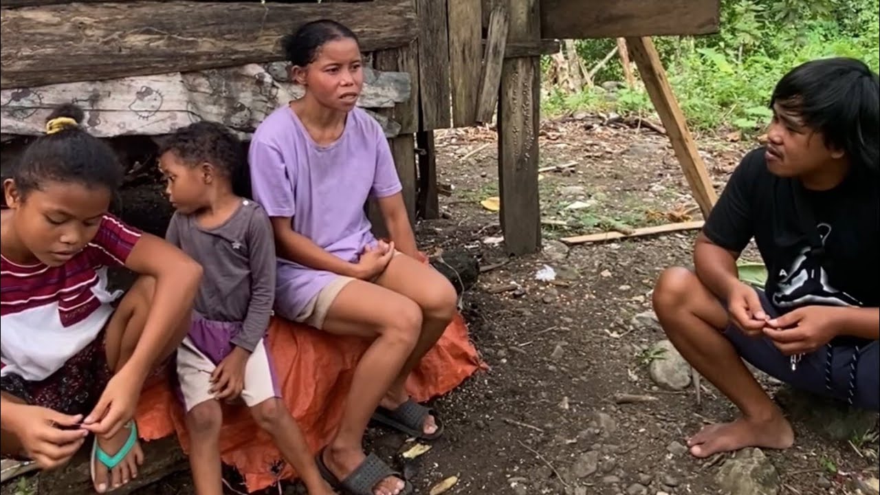 part two ng isang inang merun  kasamang anak nag Bibinta ng Gabi at SAGING 🥺💔